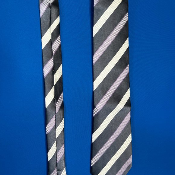 4 Ties / 1 price - Picture 8 of 9